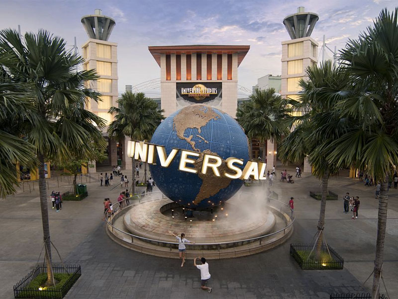 Universal Studios Singapore with 1-way transfer